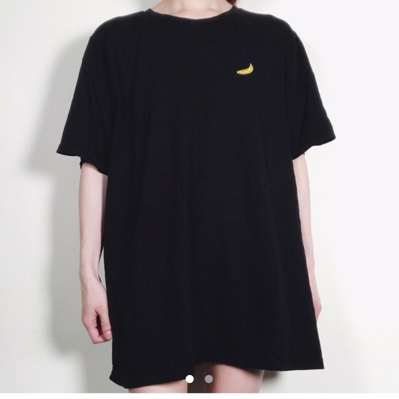 SEARCHHING FOR THIS SHIRT - Picture 1 of 1